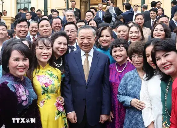 lam-04_1791855408.png