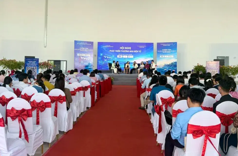 Phát triển thương mại điện tử gắn liên kết vùng Nam Bộ