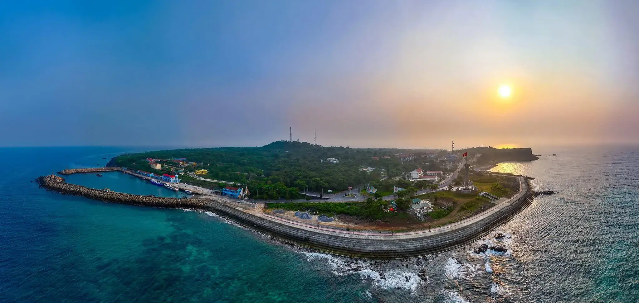 Cồn Cỏ – Đánh thức “viên ngọc xanh” theo hướng kinh tế biển bền vững