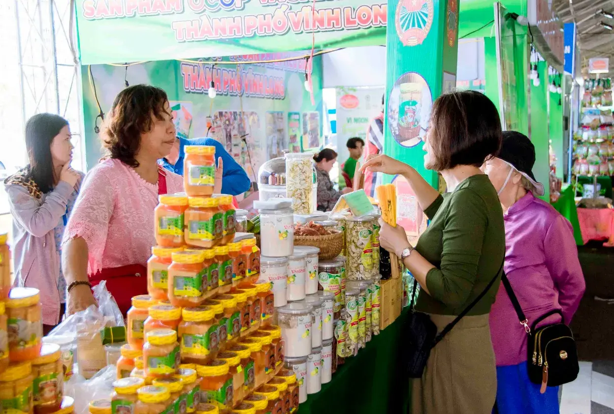 Vĩnh Long công nhận 98 sản phẩm OCOP đạt chuẩn 3 sao trở lên