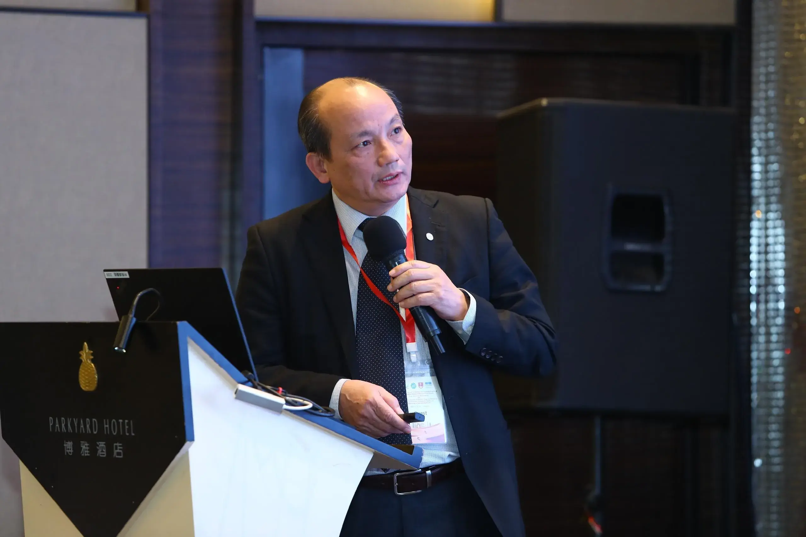 anh1_1790261174.jpg
